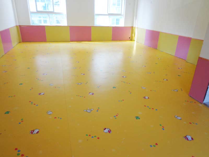 福建福州市幼兒園pvc地板 福州市晉安區(qū)陽光維也納幼兒園地板
