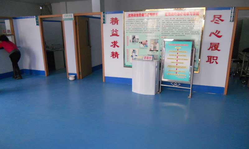 pvc塑膠地板圖片 鋪設(shè)塑膠地板順序及注意事項(xiàng)